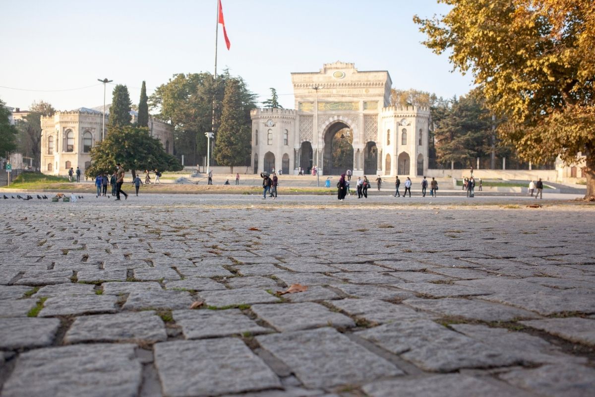 Beyazıt Meydanı