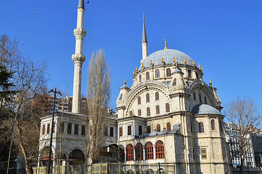 Nusretiye Cami