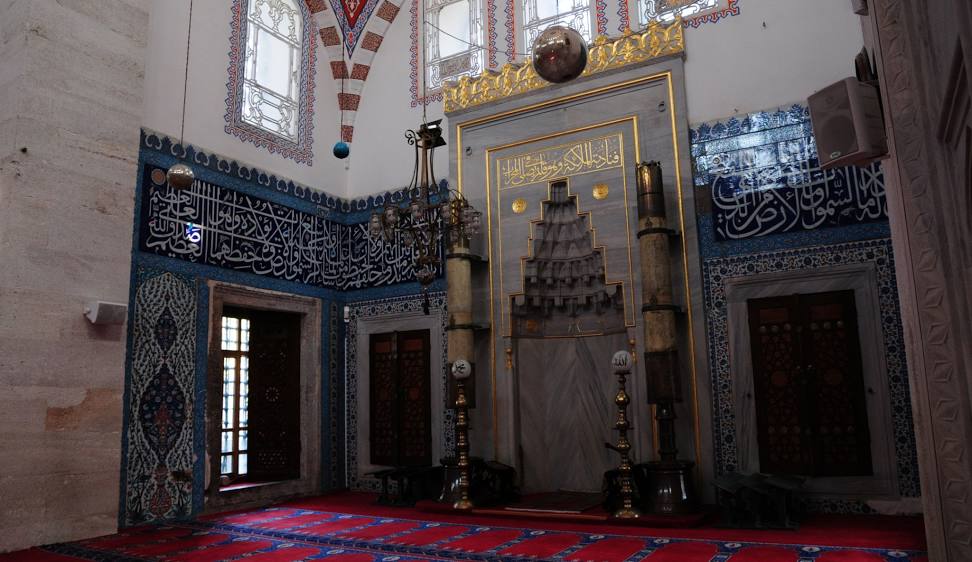 Eski Atik Valide Camii