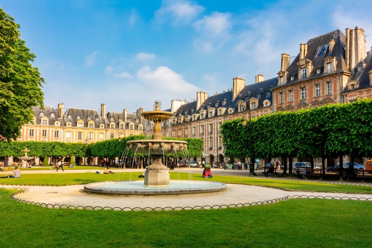 Place des Vosges