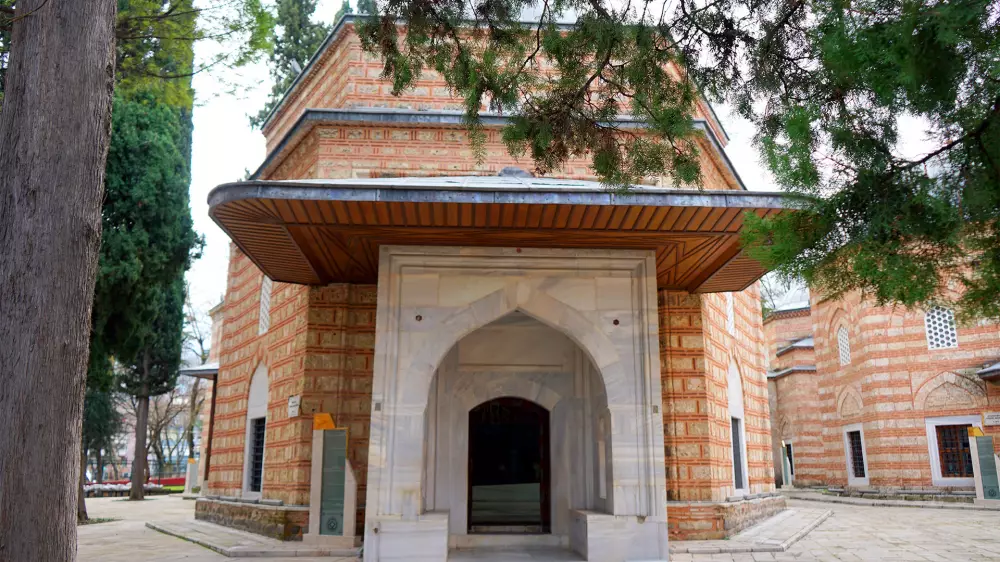Grab von Cem Sultan