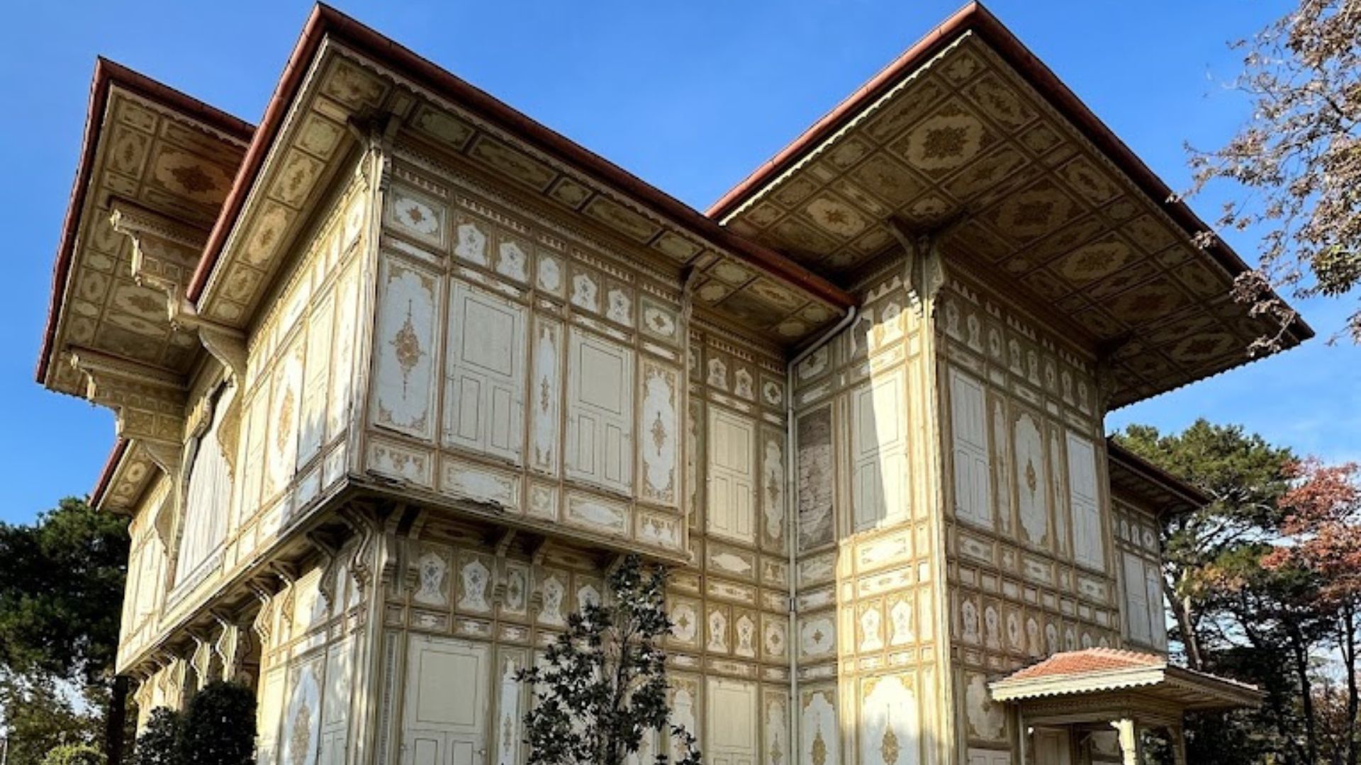 Abdülmecid Efendi Pavillon