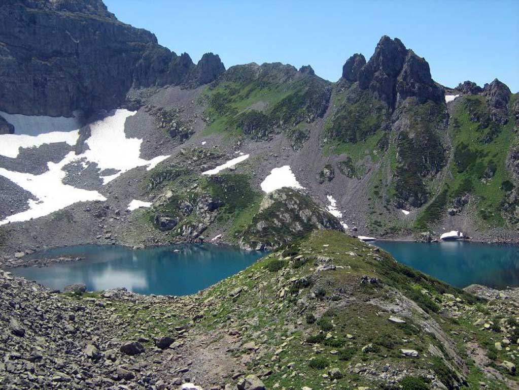 Karçal Dağları