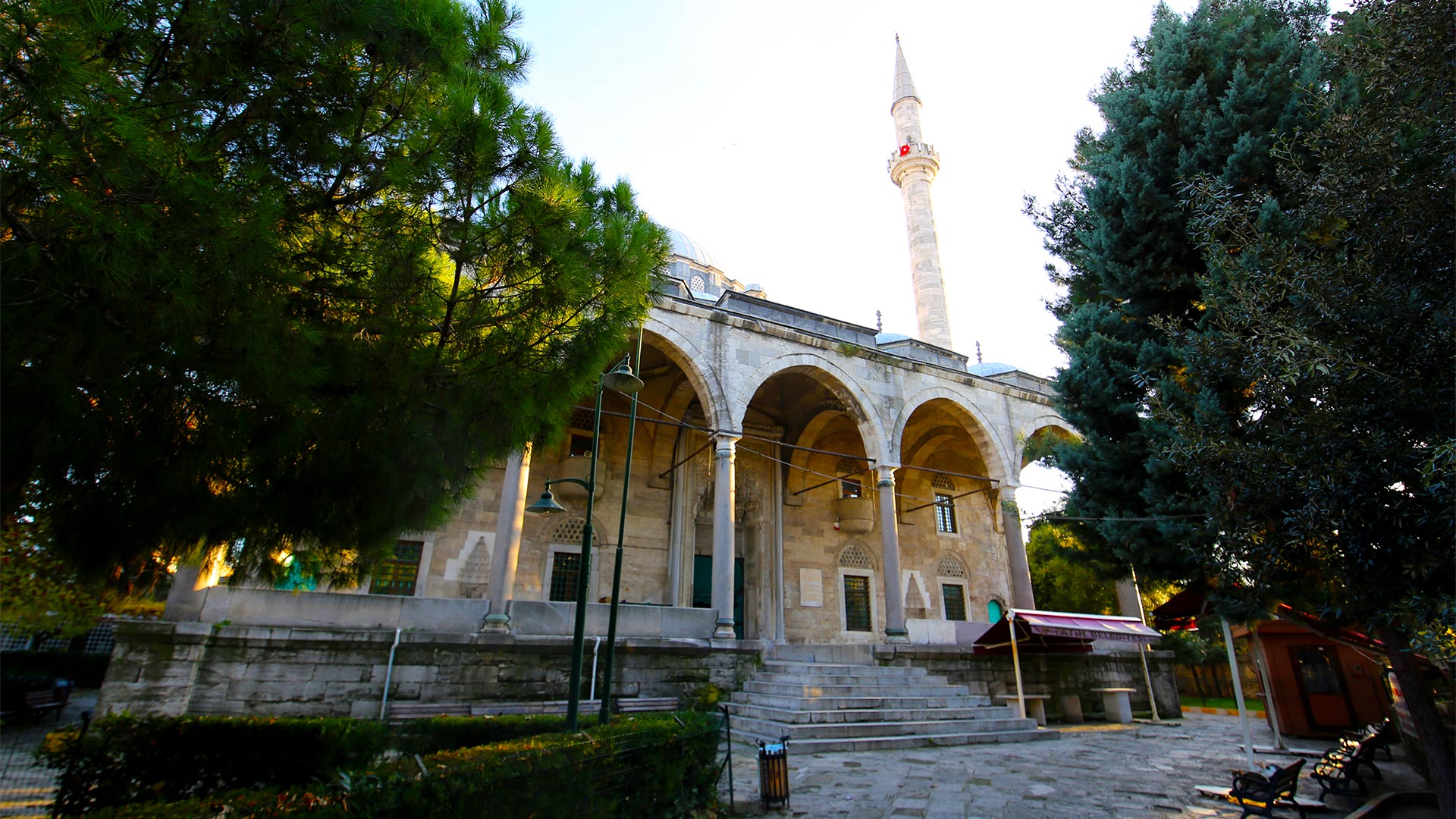 Hekimoğlu Ali Paşa Camii