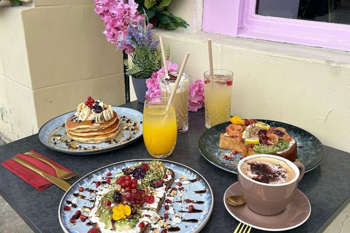 Wonderland Brunchy