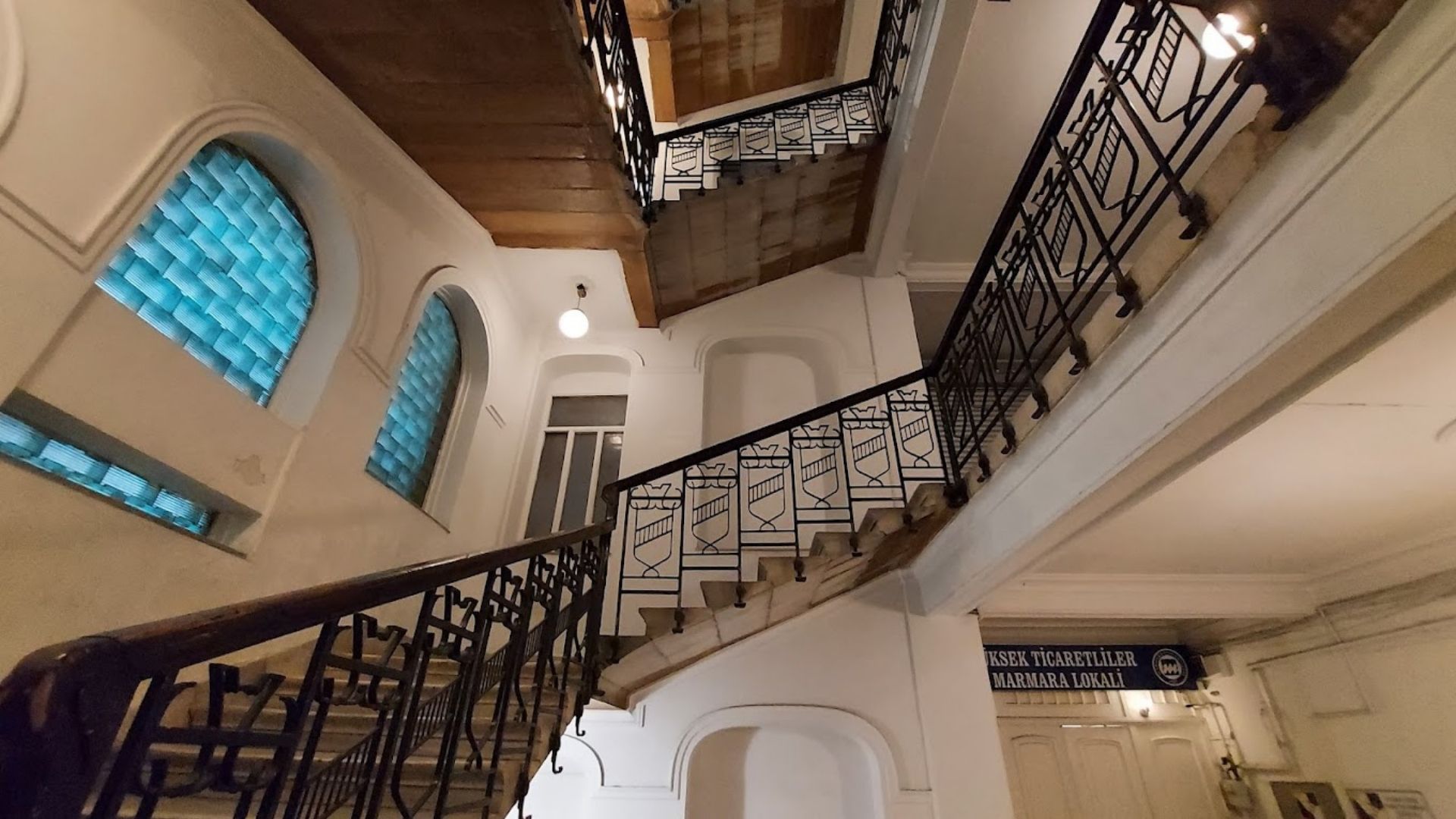 Mısır Apartmanı