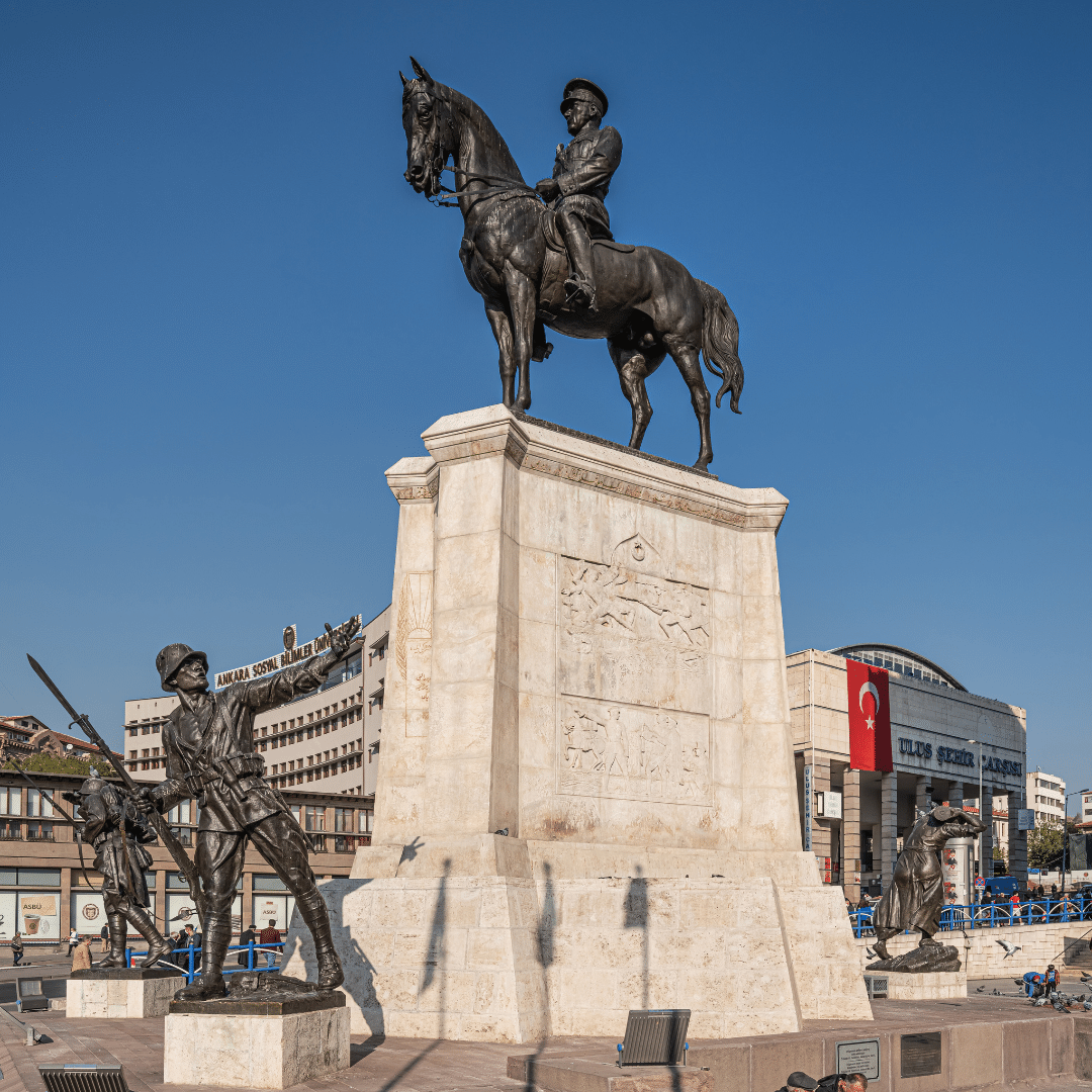 Zafer Anıtı