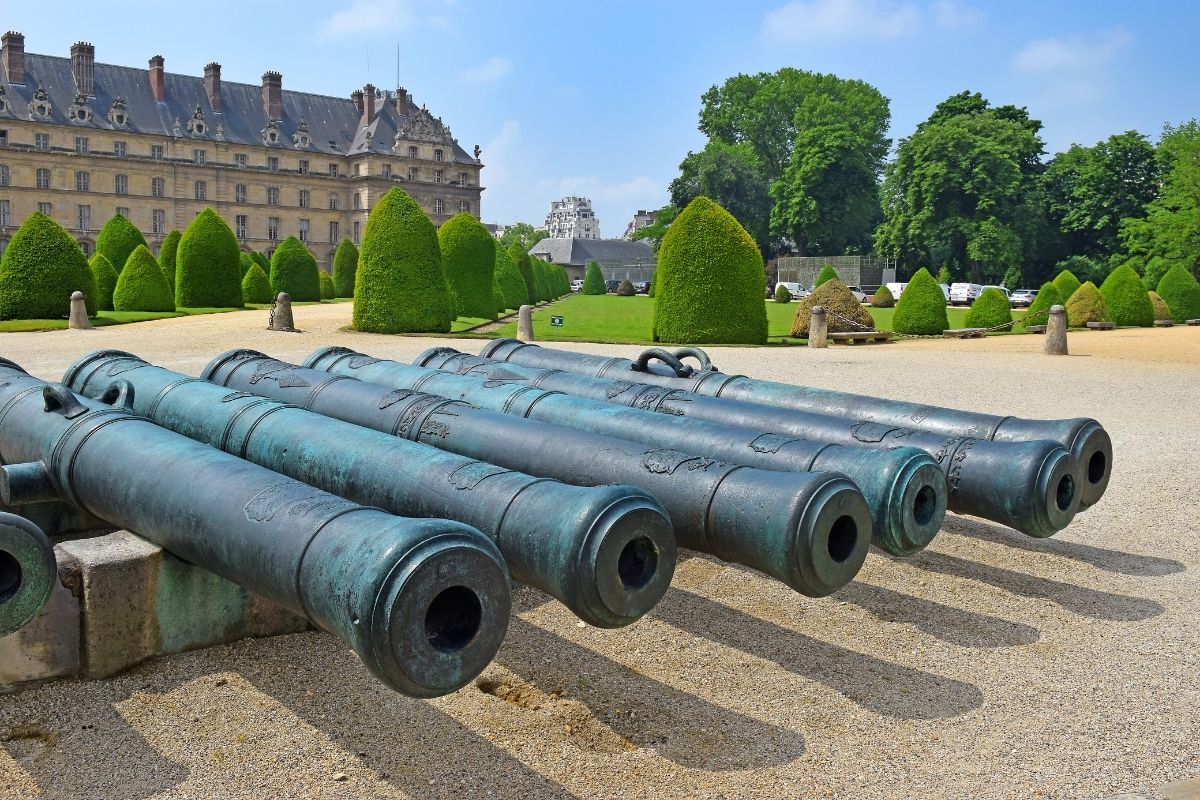 Les Invalides