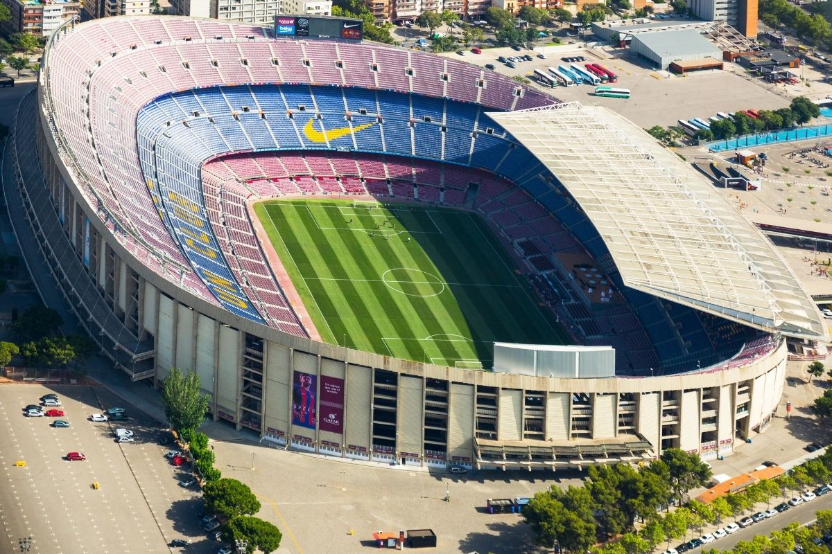 Camp Nou Stadyumu