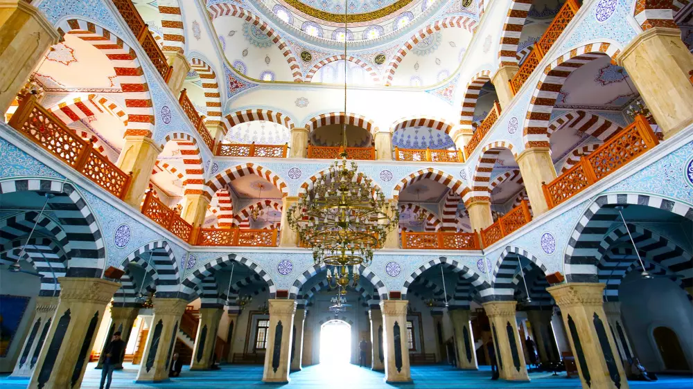 Die Maltepe-Zentralmoschee