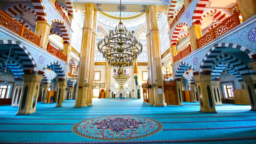 Die Maltepe-Zentralmoschee