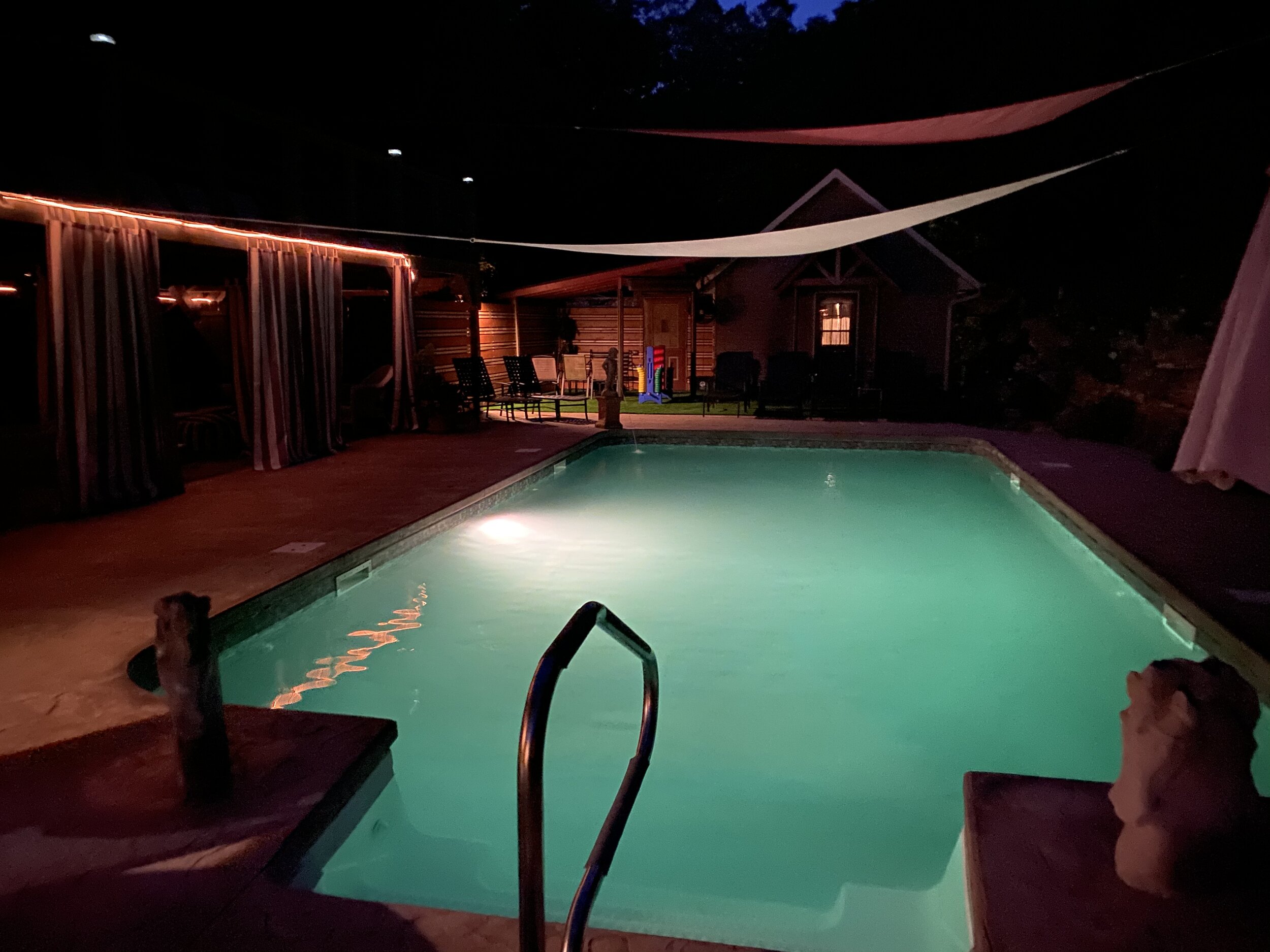 Magnetic Valley Resort photo 3