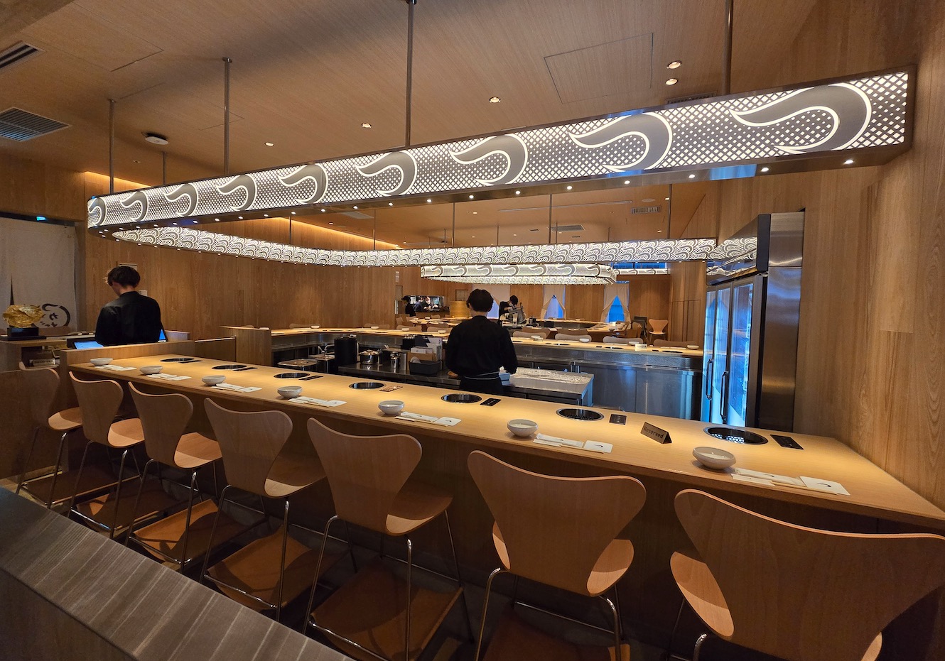 TSUKADA KITTE大阪店