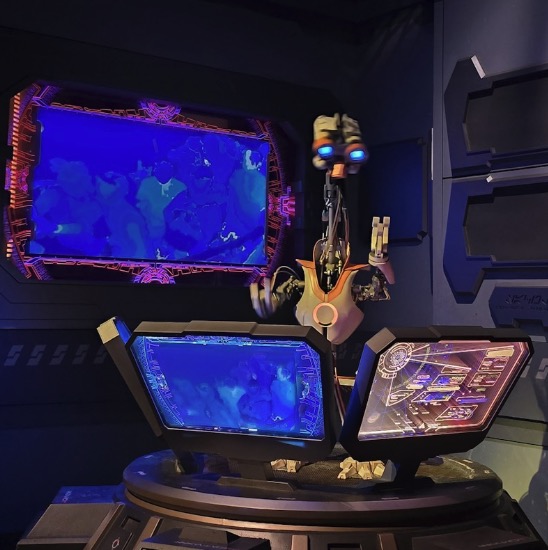 星際旅行:冒險續航 - 機器人司機