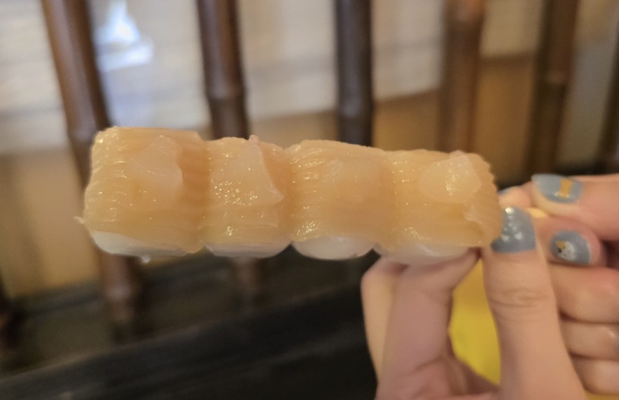 桜の夢見屋 小町通り本店 - 白桃糰子