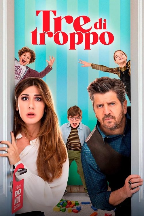 Locandina di Tre di troppo (2023)