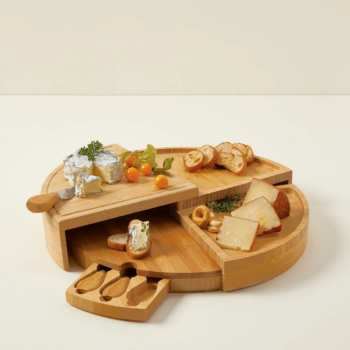 Compact Swivel Cheese Board with Knives