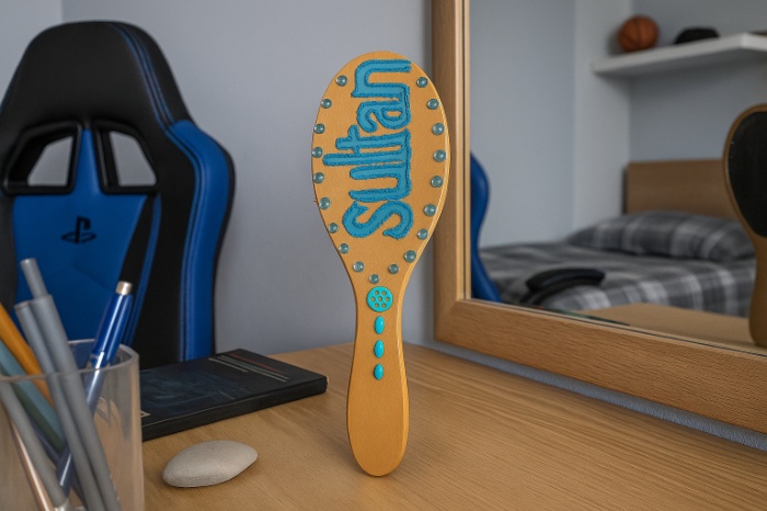 Personal Touch – Custom Hand-Painted Wooden Hairbrush