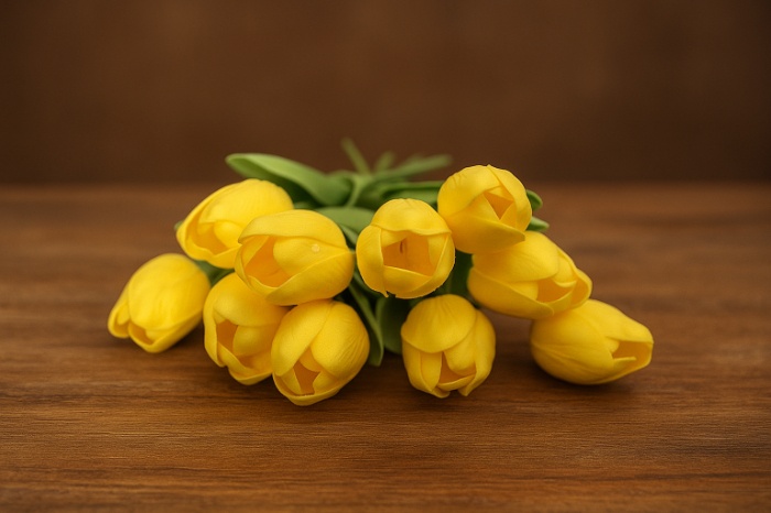 زهرة التوليب الذهبية
