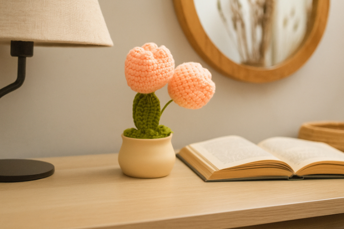 Crochet Tulip Pair