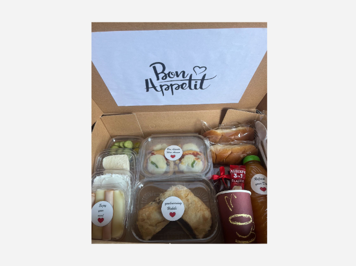 Premium Breakfast Box