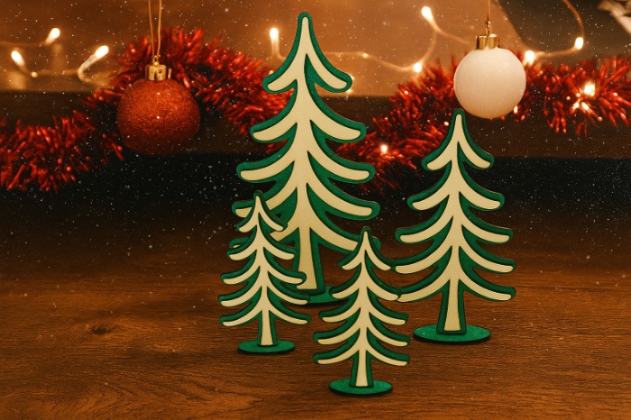 Wooden Christmas Pine Trees – Set of 4