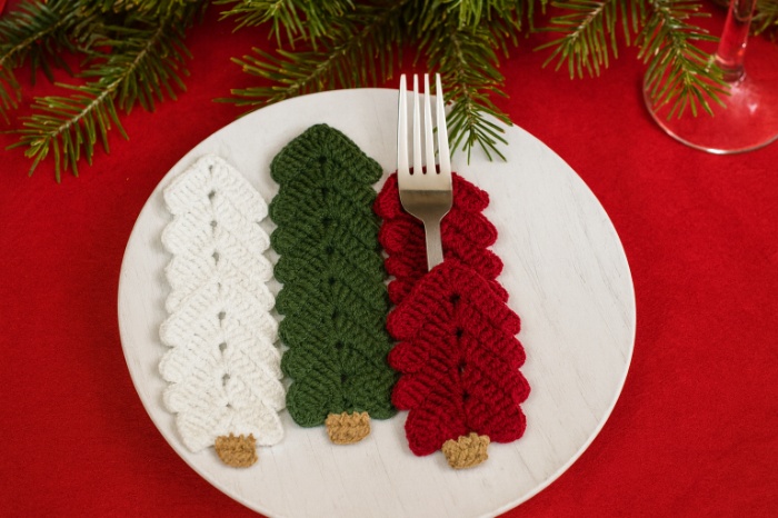 Crochet Christmas Tree Cutlery Holder-set of 3