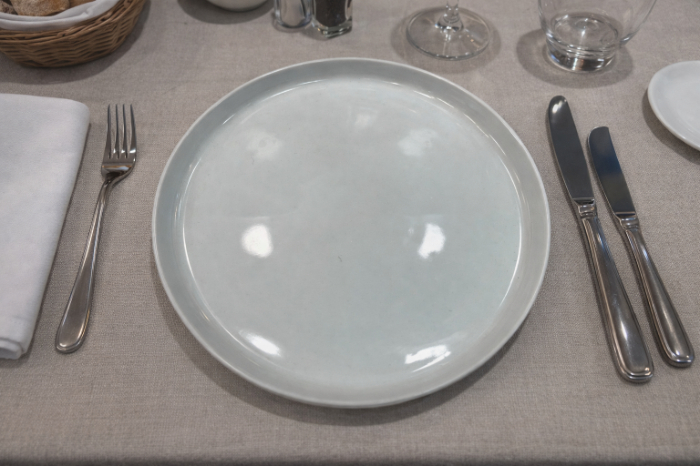 Classic Plain Serving Plate