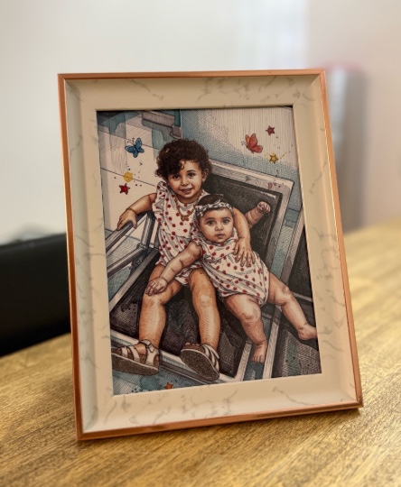 Custom Framed Portrait Artwork - Up To 3 Persons - 15*20cm