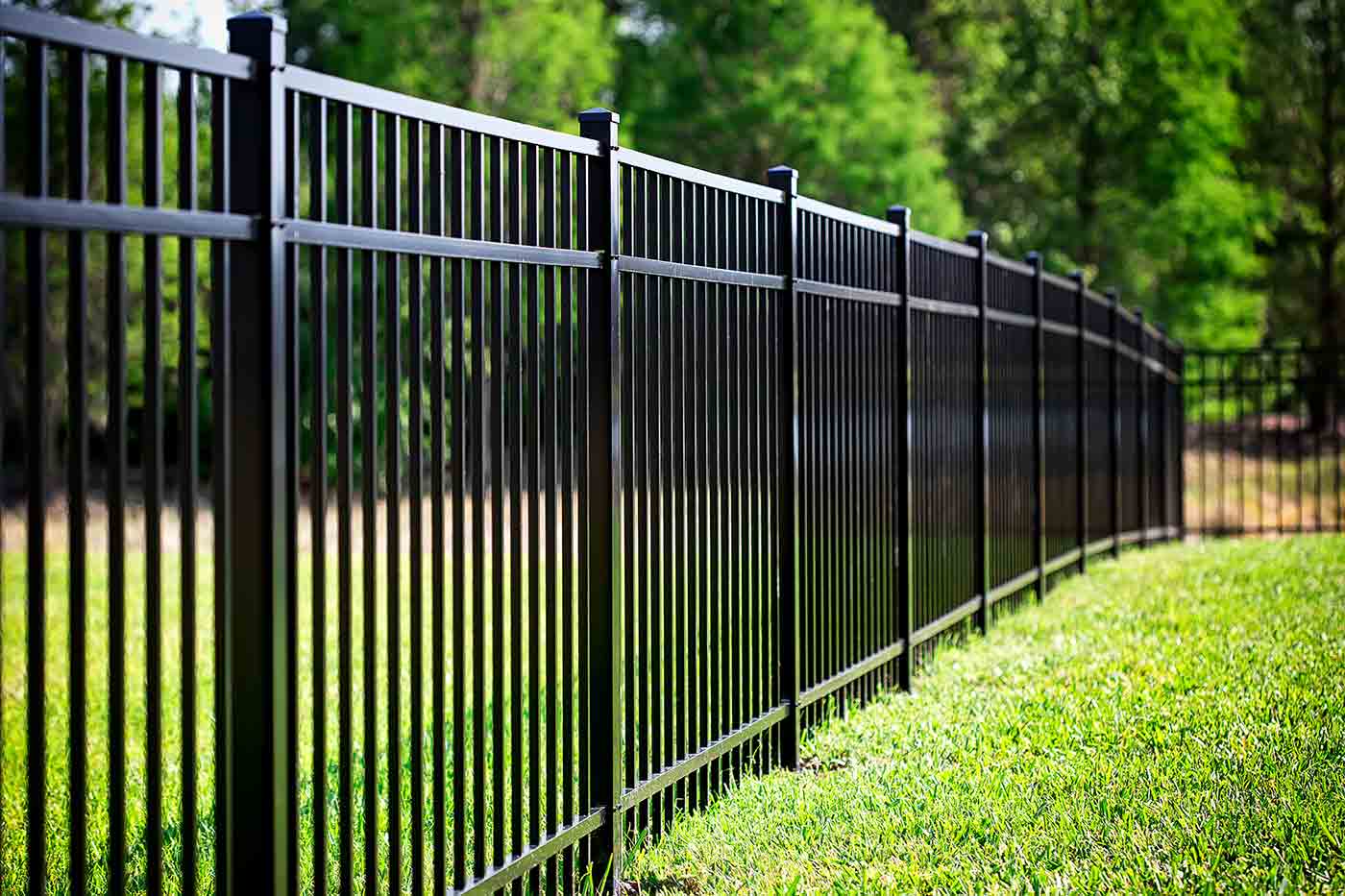 Unique Fence and General Contracting