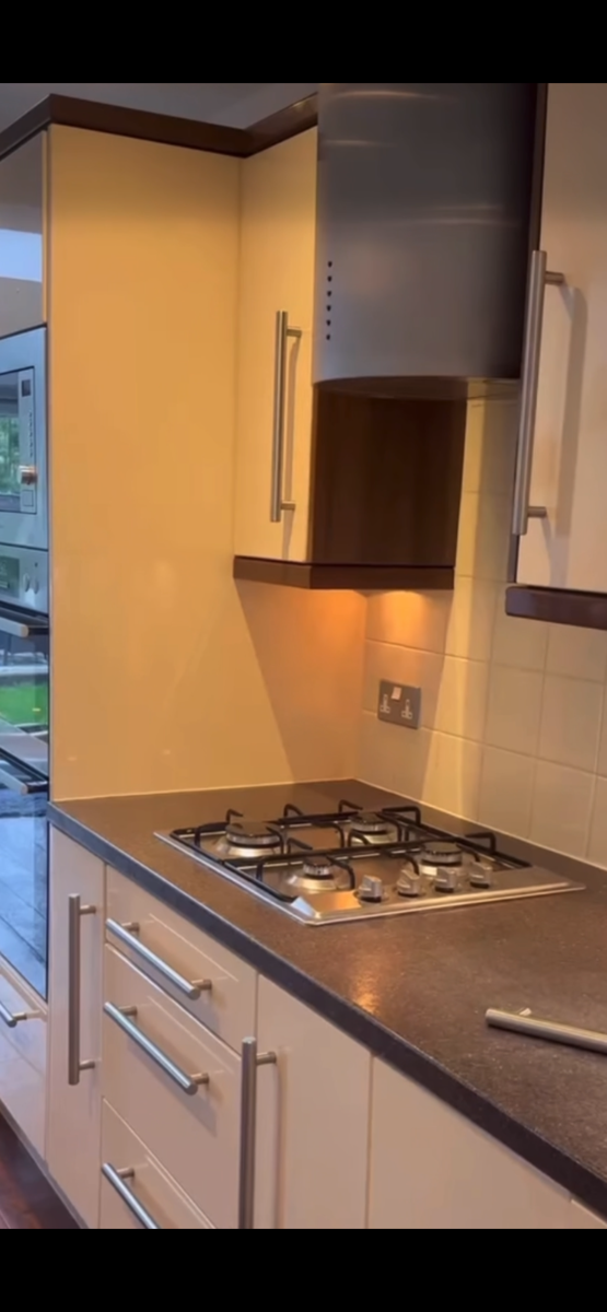 kitchen remodel — Lawrence Thomas