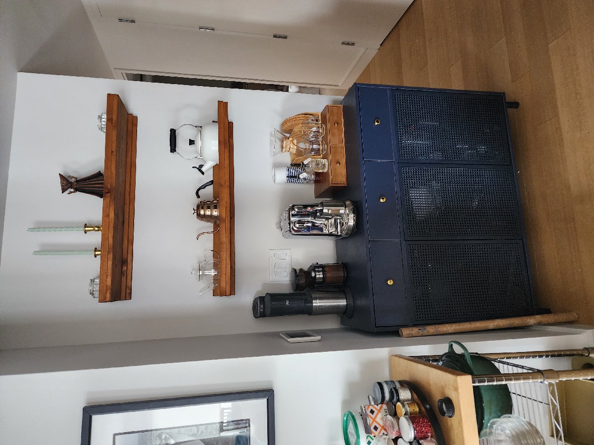 furniture assembly shelving mounting — Carlos Santana