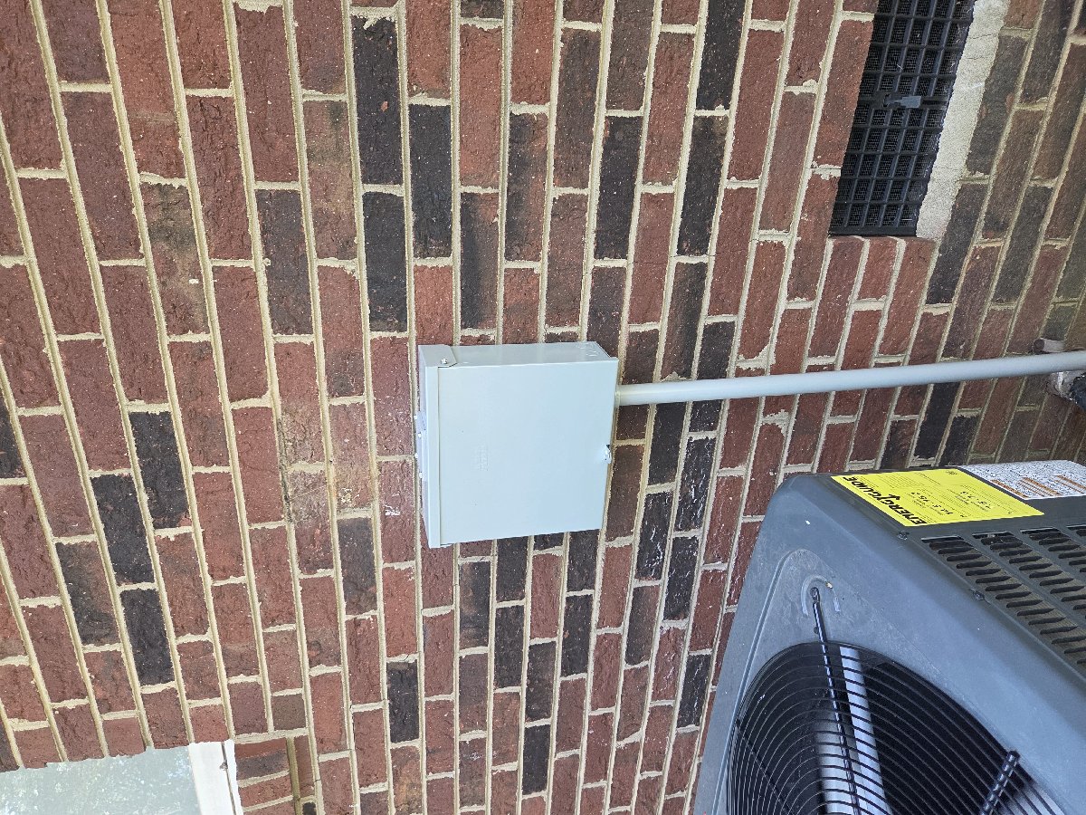 "Replacement of breaker box — Santo
