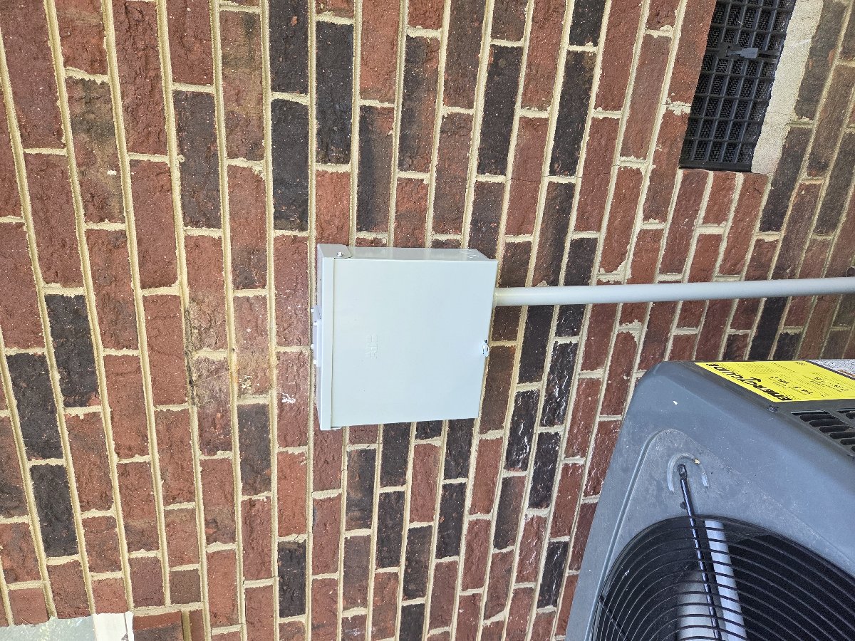 "Replacement of breaker box — Santo