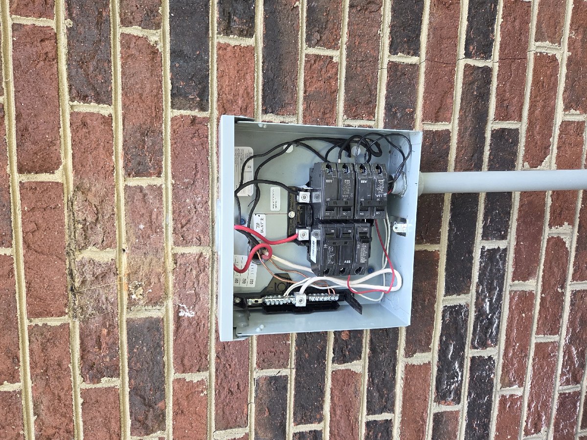 "Replacement of breaker box — Santo