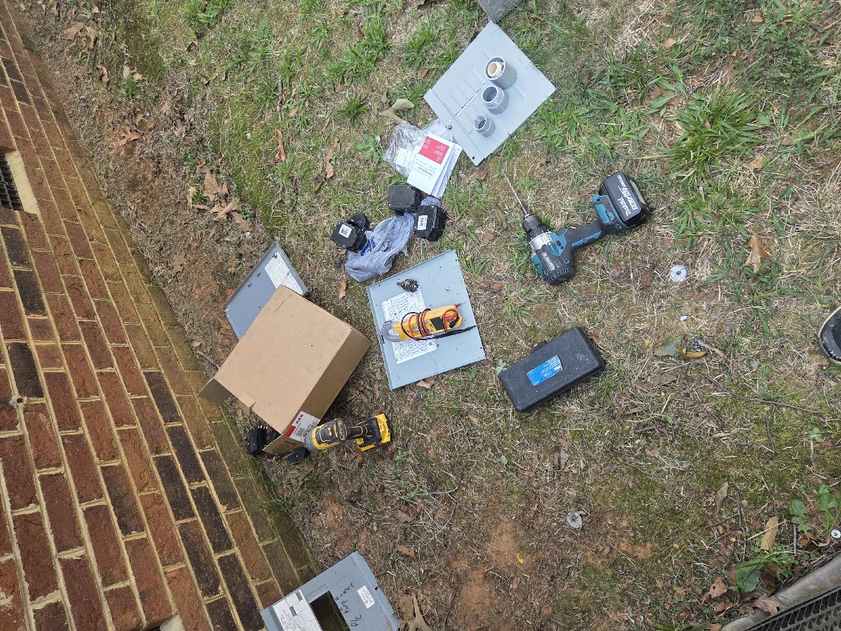 "Replacement of breaker box — Santo