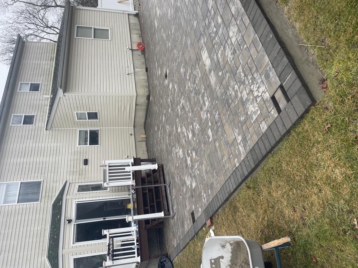 Paving installation, pool cleaning, opening and closing, filter cleaning. — Ihor Mazurak 