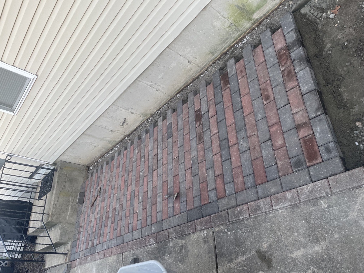 Paving installation, pool cleaning, opening and closing, filter cleaning. — Ihor Mazurak 
