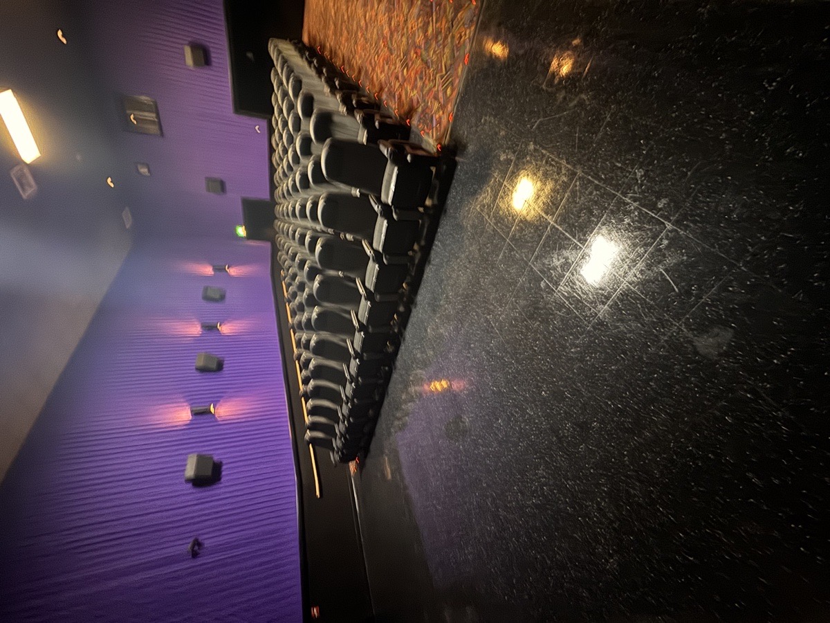 Hollywood 18 — Sparkling Solutions