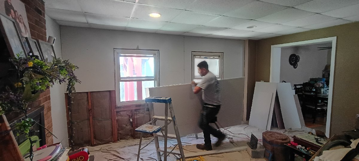 Living room wall remodel — Jesus Martinez