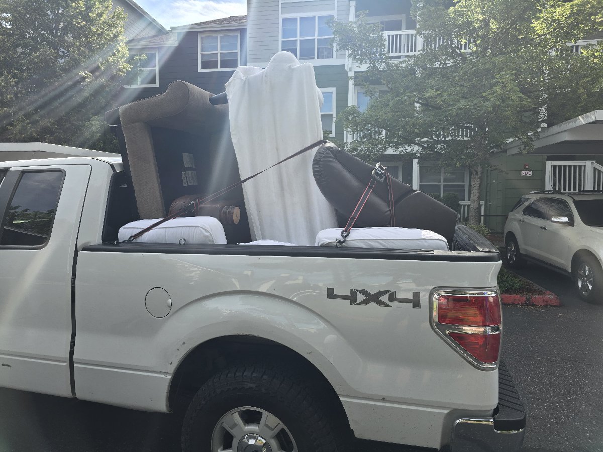 Moving & Hauling — Koly Service