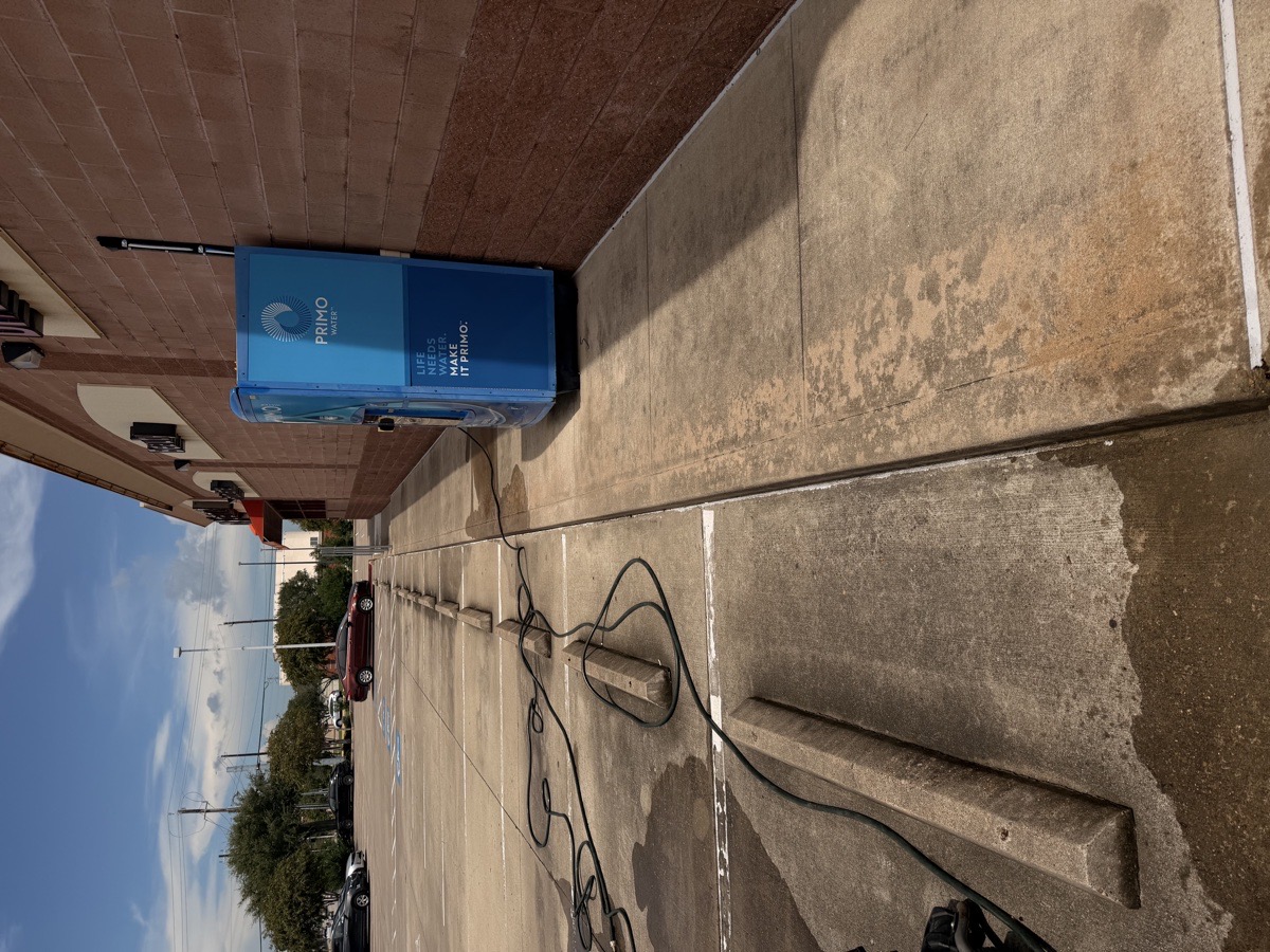 pressure washing services — Eddie Mojica