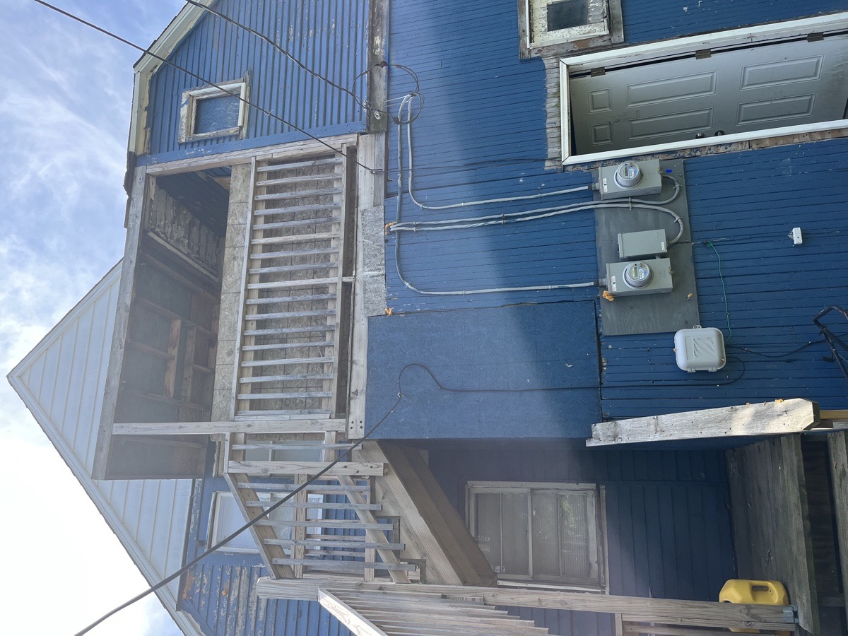 handyman services — Ezell Johnson