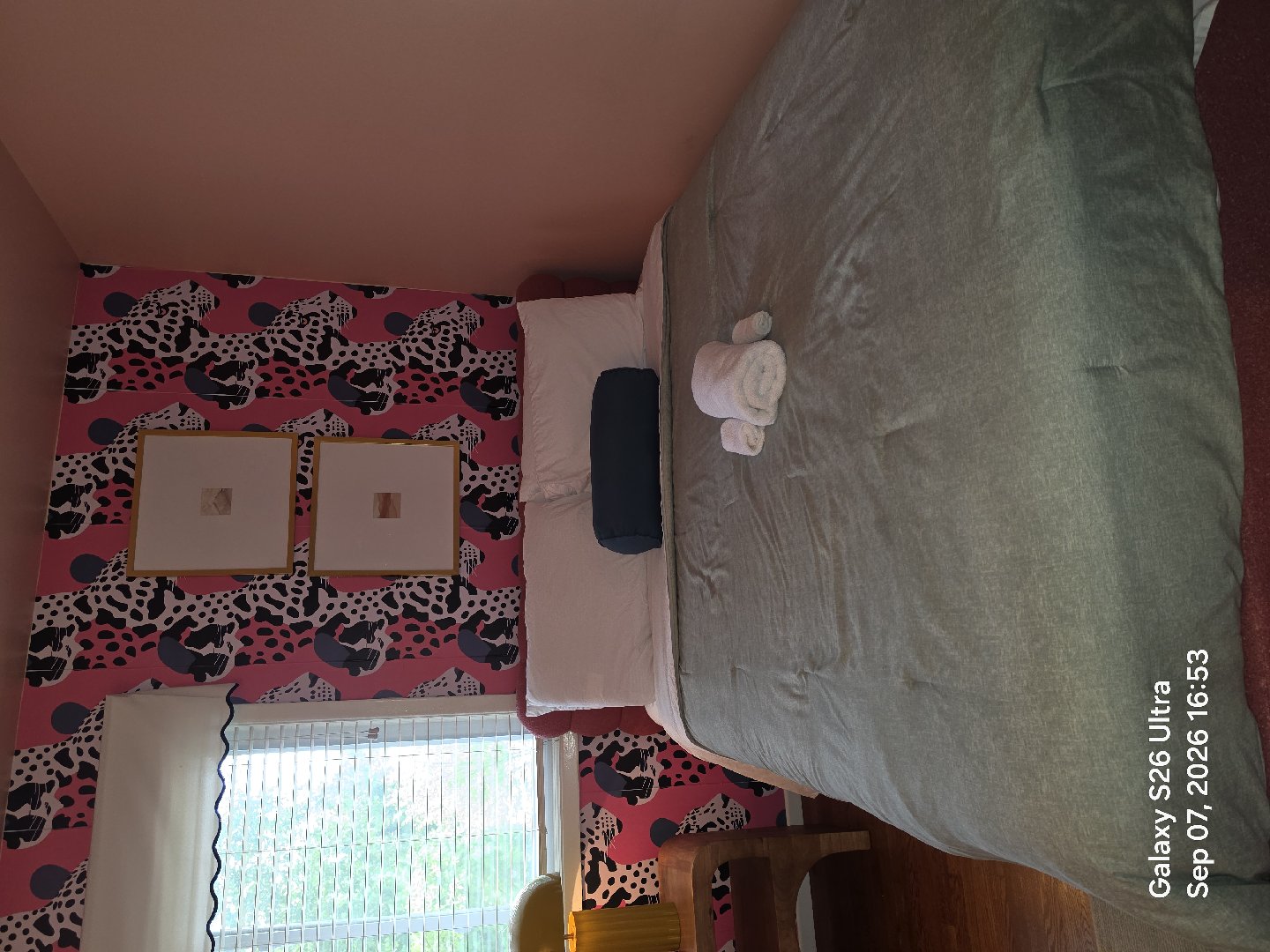 :Complete Airbnb turnover cleaning including kitchen and bathroom cleaning, vacuuming, mopping, bed making, laundry, and preparing the home for the next guest. — Juline Wagnac