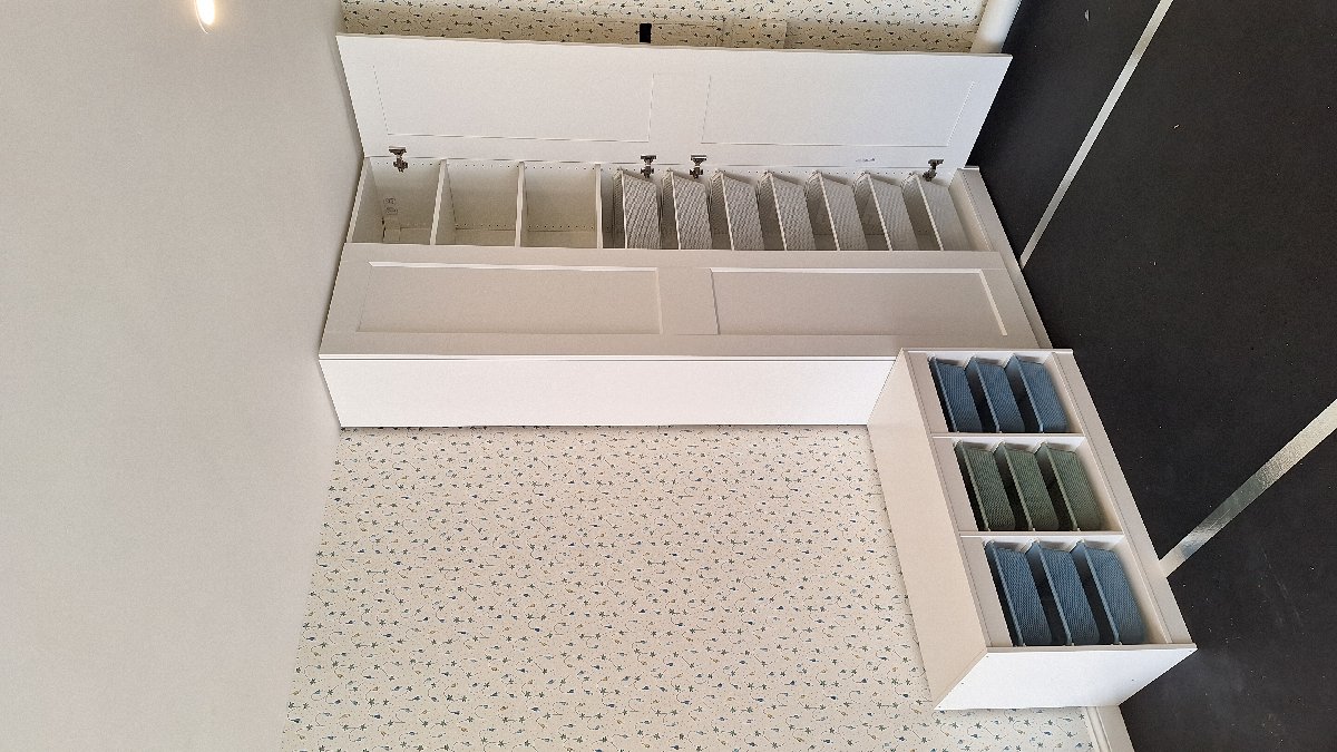 Furniture 5 — Dmitrii