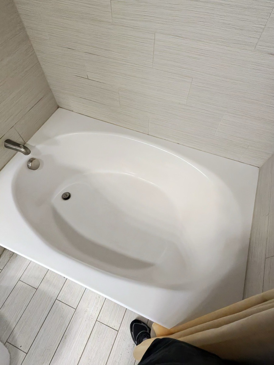 toilet clean — Liv