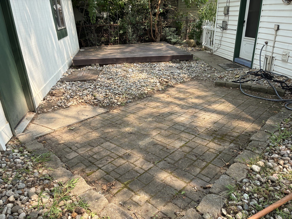 s&h junk removal — ivy simmons