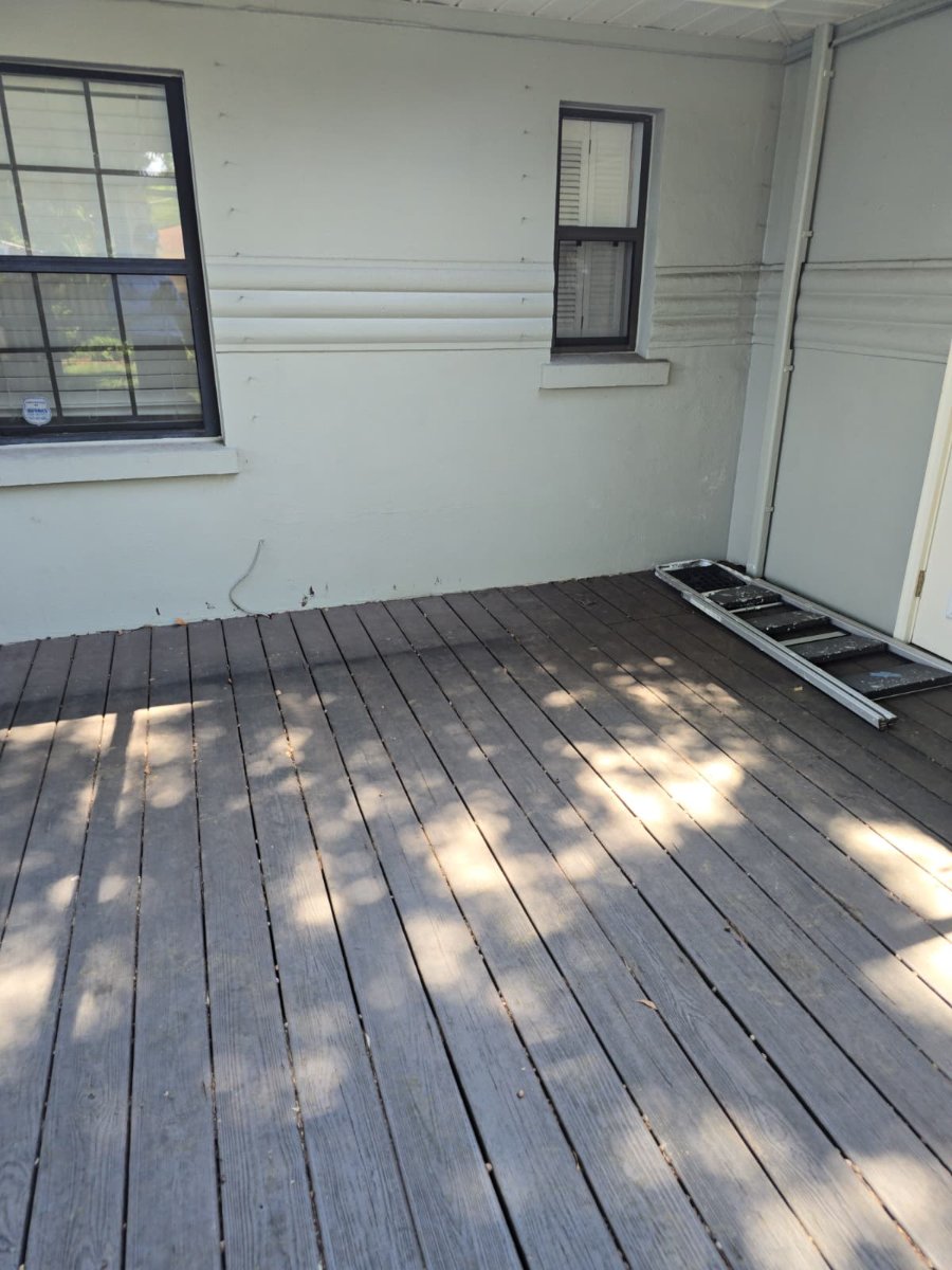 clean deck — Yasiel Ruiz