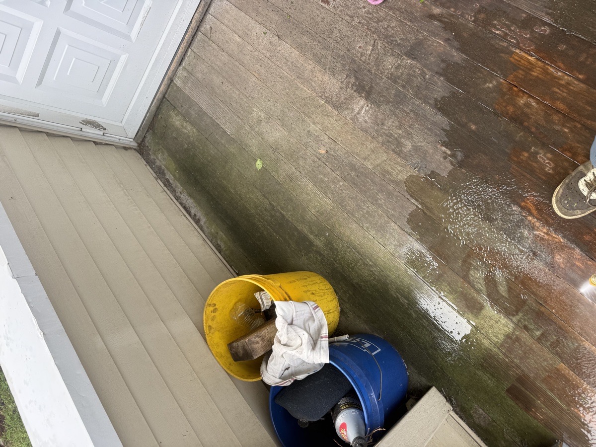 Exterior House Cleaning & Restoration — Ruvym Dobrovolskyi