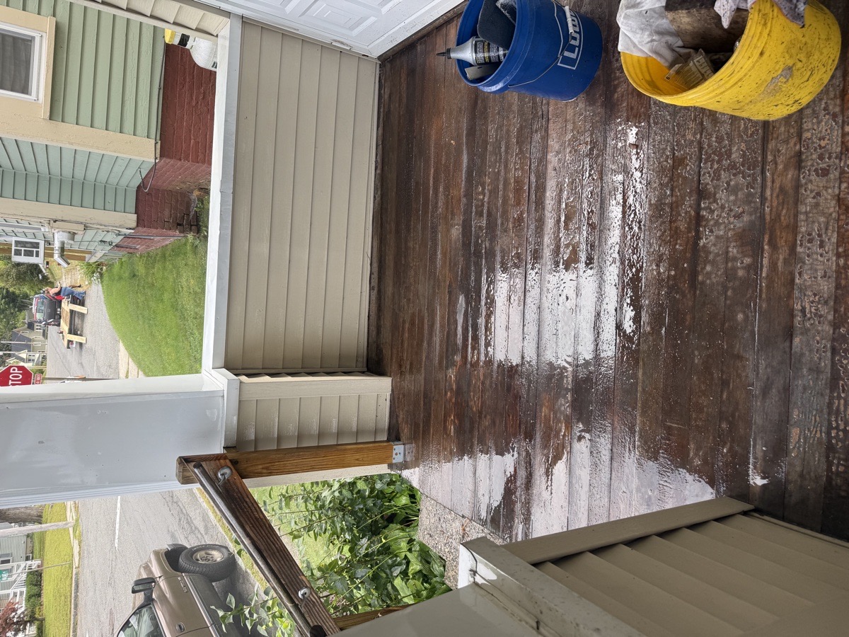 Exterior House Cleaning & Restoration — Ruvym Dobrovolskyi